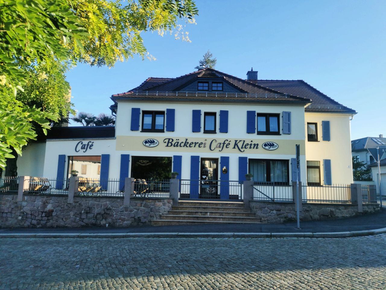 Bäckerei & Café Klein Terrasse Bäckerei & Café Klein Terrasse